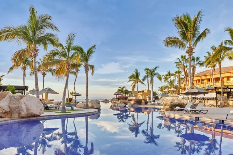Best 2025 Travel Spots for Budget and Luxury