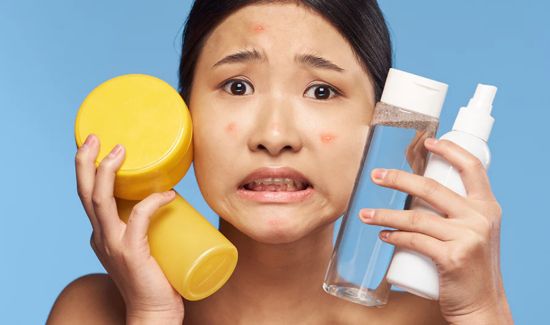 <img src="path/to/your-image.jpg" alt="Don’ts of skincare" loading="lazy" decoding="async" style="width:100%;height:auto;">